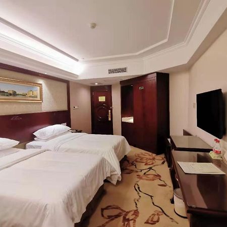 Vienna Hotel Changnan Nanchang County Екстериор снимка
